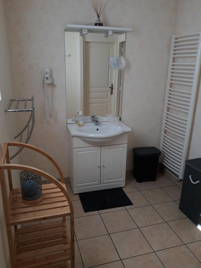 Hôtes de l'Isle Saint-Medard-de-Mussidan Extérieur photo
