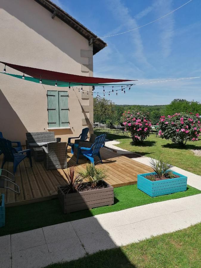 Hôtes de l'Isle Saint-Medard-de-Mussidan Extérieur photo